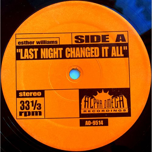 Esther Williams / Soul Searchers – Last Night Changed It All / Ashley's Roach Clip